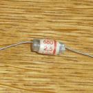 Kondensator 680 pF 160 V 2,5% axial Koweg